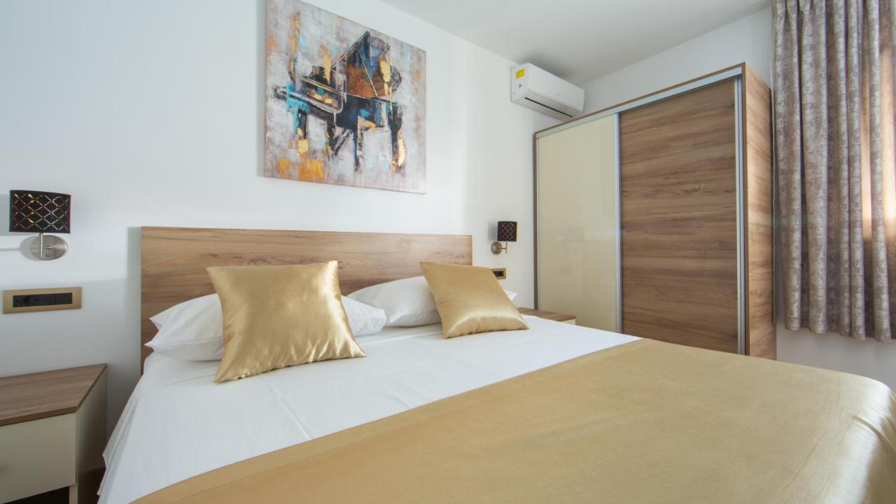 Rooms & Apartments Toni Stobreč Zewnętrze zdjęcie
