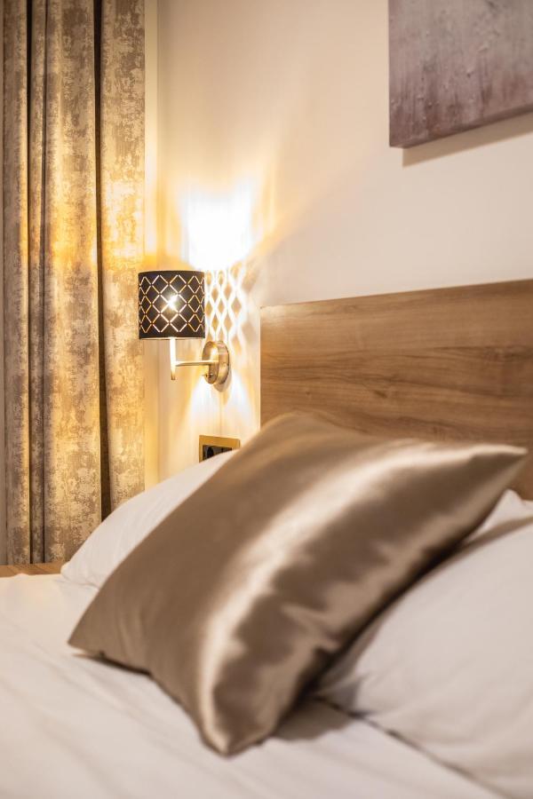 Rooms & Apartments Toni Stobreč Zewnętrze zdjęcie